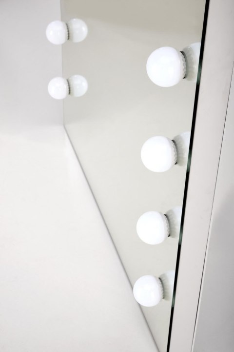 PEARL lustro stojące z oświetleniem LED PEARL lustro stojące z oświetleniem LED