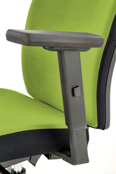 POP fotel pracowniczy, kolor: pasek boczny - czarny RN60999, front - zielony M38 POP fotel pracowniczy, kolor: pasek boczny - czarny RN60999, front - zielony M38