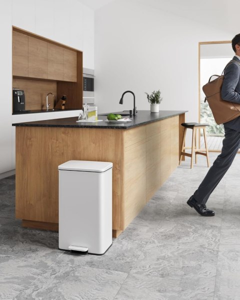 Kosz na Śmieci - LTB540W4002